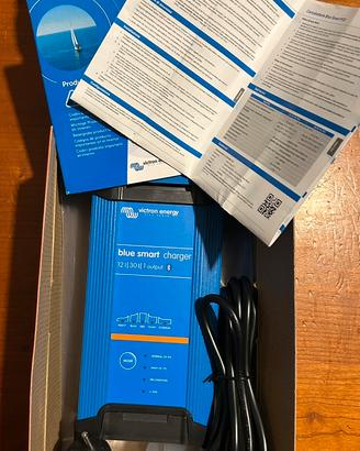 Caricabatterie Victron Blue smart IP22 12v 30ah