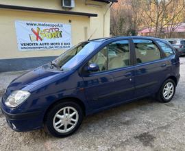 Renault Megane Scénic Evol. 1.4 16V cat Expression