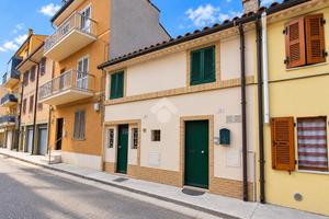 CASA SEMINDIPENDENTE A PORTO SAN GIORGIO