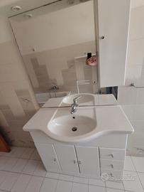 mobile più specchio bagno