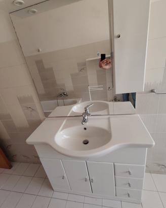 mobile più specchio bagno