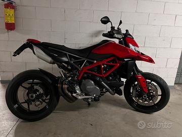 Ducati Hypermotard 950