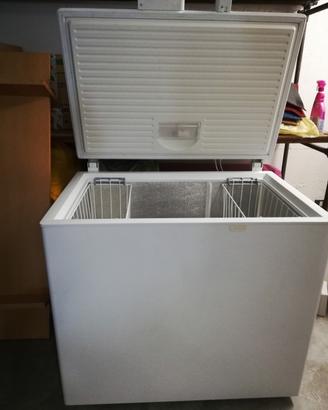 Congelatore MIELE, perfette condizioni 
