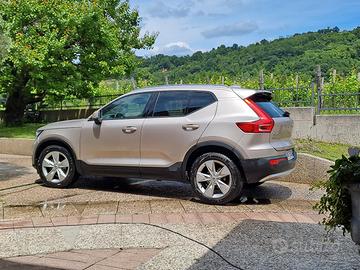 Volvo xc 40 T2 core