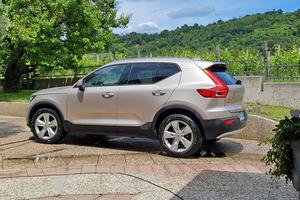 Volvo xc 40 T2 core