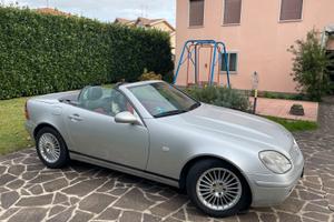 Mercedes SLK 200