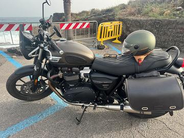 Triumph speed twin 900