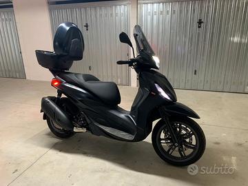 Piaggio Beverly 300s