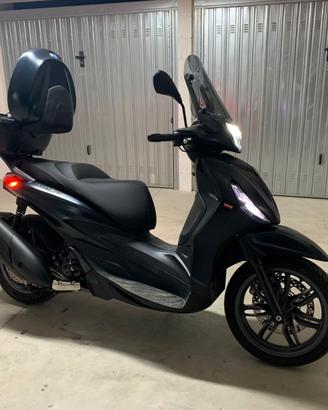 Piaggio Beverly 300s
