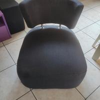 poltrona d arredo nera 