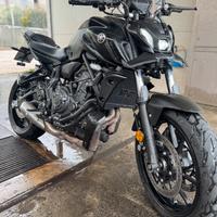 Yamaha mt07