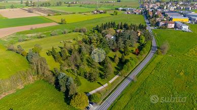 VILLA SINGOLA A PARMA