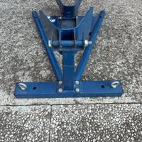 Cavalletto anteriore moto