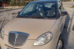 Motore nuovo, frizione nuova.