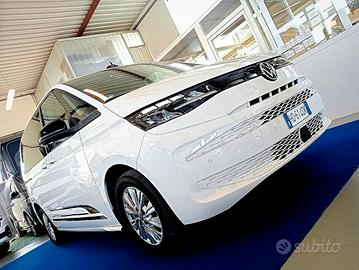 Volkswagen T7 Multivan 2.0 TDI 150cv DSG * PRONTA 