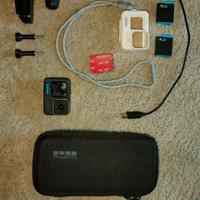 Gopro hero 10 bundle + micro sd 64 gb