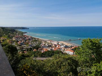 Casa vacanza incastonata tra mare e monti
