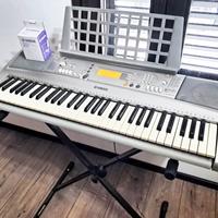 Tastiera pianoforte elettronica Yamaha, COME NUOVA