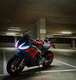 Aprilia tuono 660 factory 