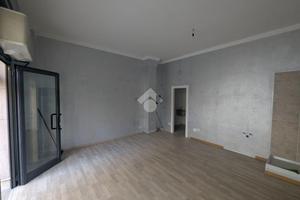 NEGOZIO A CONEGLIANO