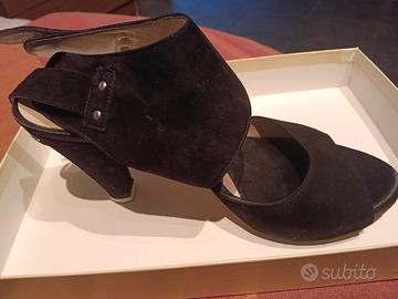 scarpe con il tacco 