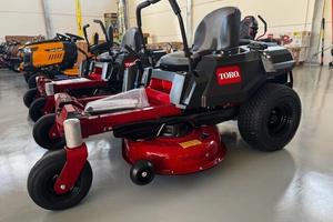 Trattorino tagliaerba Toro ZS 4200 T Timecutter Nu