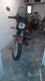 BMW R45 del 1979, splendida per restauro