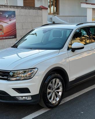 Volkswagen Tiguan 1.6 TDI 116CV CAR PLAY - 2017