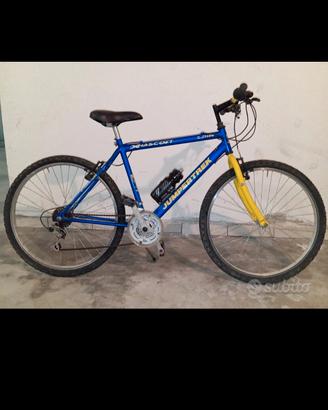 Bicicletta 🚲 🚴♂️ 🚵♂️ 🚳 