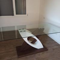  tavolo con vetro 