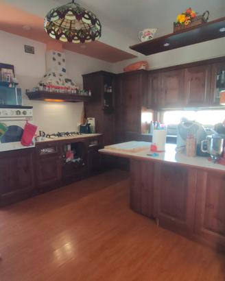 Cucina in legno Lacedelli 