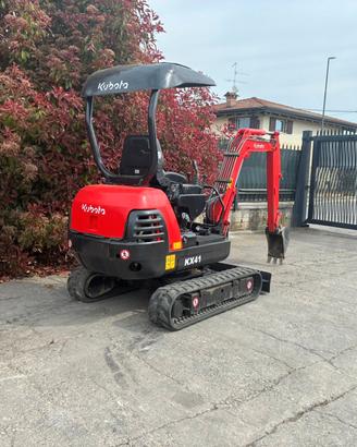 E292 - MINI ESCAVATORE KUBOTA KX41 ALLARGABILE