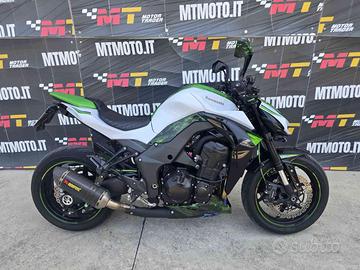 KAWASAKI Z 1000 Completo AKRAPOVIC Video 360