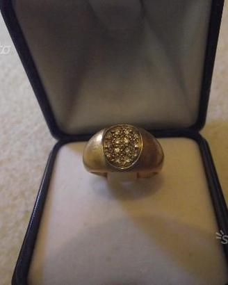 Anello anni 60 in oro satinato con brillantini