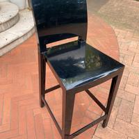 Sgabello con schienale Kartell