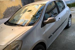 Renault Clio 1500 trattabili 