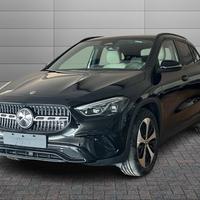 MERCEDES-BENZ GLA 200 d automatic