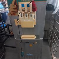Macchina gelato soft Carpigiani