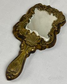 Specchio a majo antichissimo.