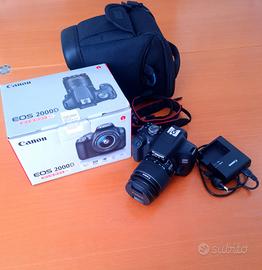 CANON EOS 2000D 