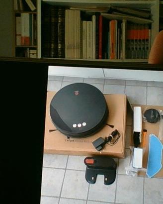 ROBOT ASPIRAPOLVERE