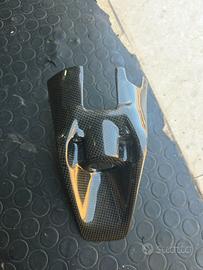 Blocchetto chiavi in carbonio Monster 821