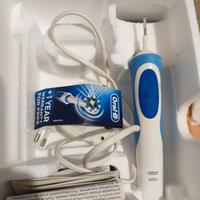 spazzolino elettrico oral B vitality