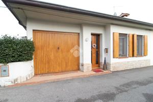 VILLA A SCHIERA A BASSANO DEL GRAPPA