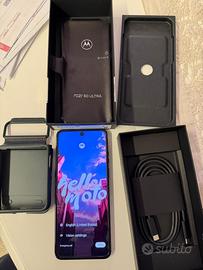 Motorola Razr 60 ultra verde scuro