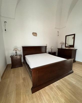 Camera da letto arte povera, in ottime condzioni