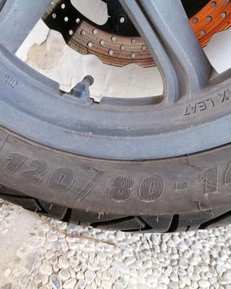 pneumatici scooter downtown 300