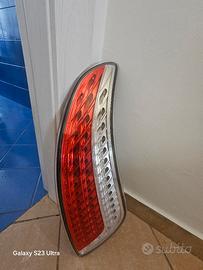 fari posteriori lancia delta 844