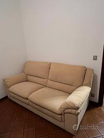 Divano in alcantara