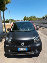 Smart Forfour con passaggio di proprietà compreso
